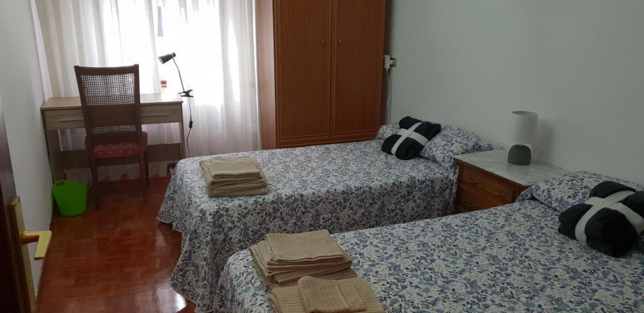Apartamentos Salamanca Puerta Zamora, Centro, Wifi, 2 Habitaciones, Parking Zewnętrze zdjęcie